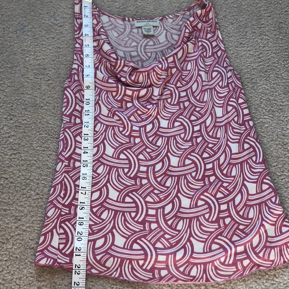 Banana Republic stretch sleeveless top - Picture 3 of 5